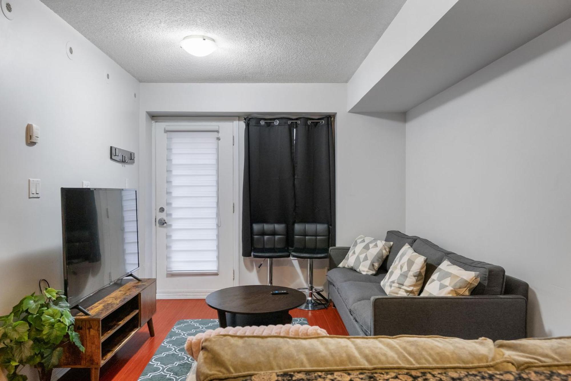 Liberty Village Townhouse Торонто Екстер'єр фото