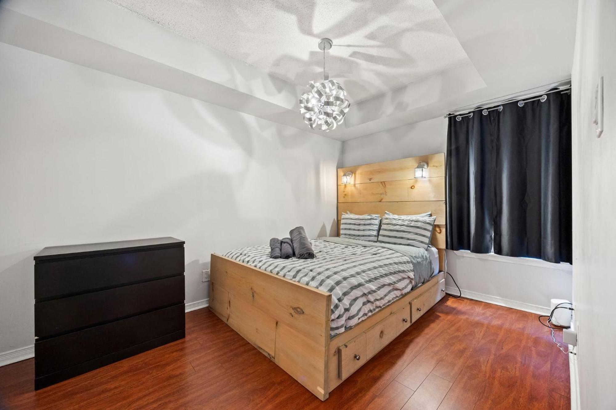 Liberty Village Townhouse Торонто Екстер'єр фото